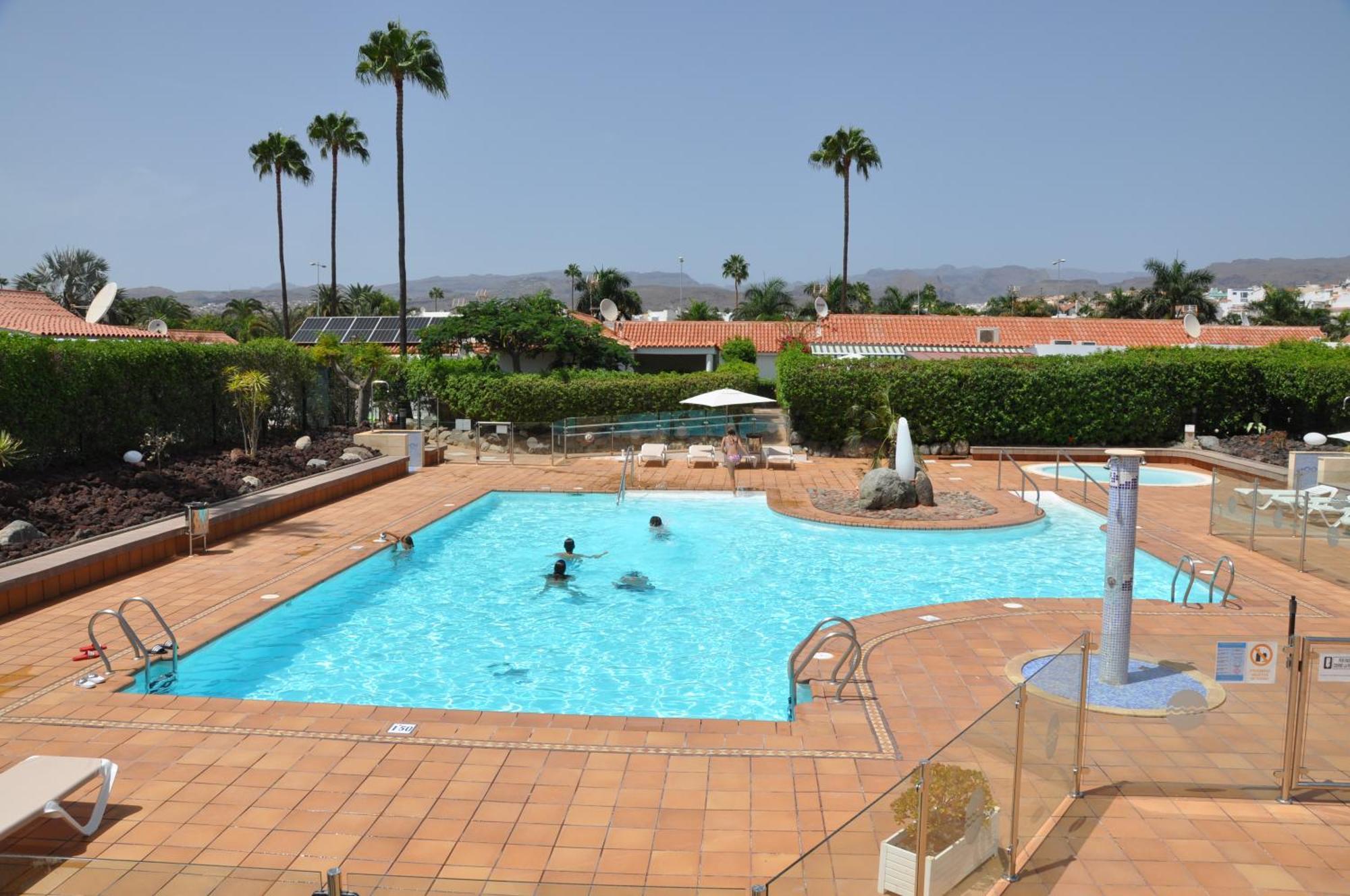 מספאלומס Serenity Garden מראה חיצוני תמונה