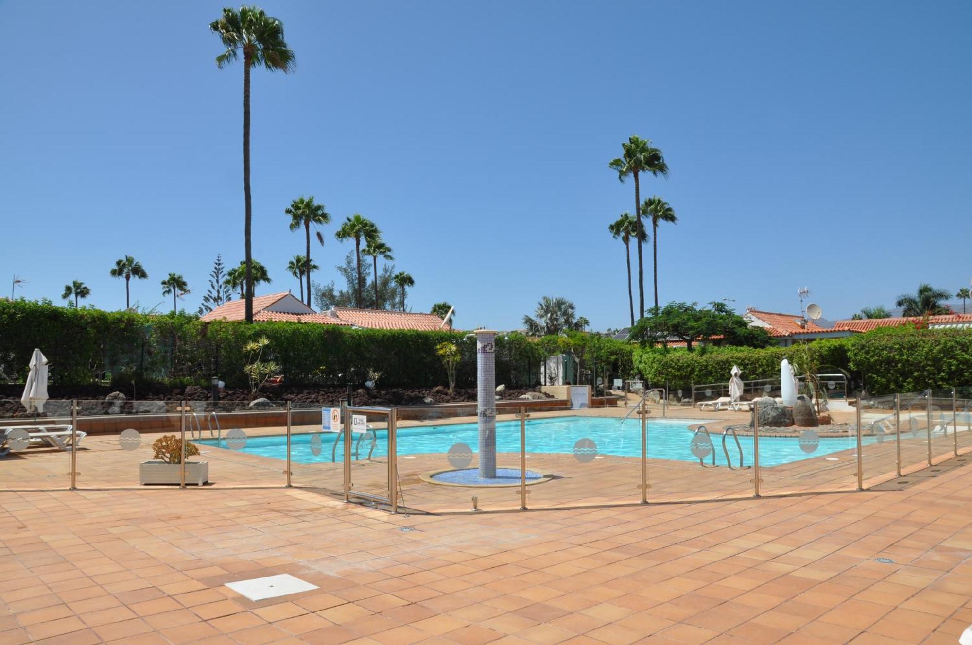 מספאלומס Serenity Garden מראה חיצוני תמונה