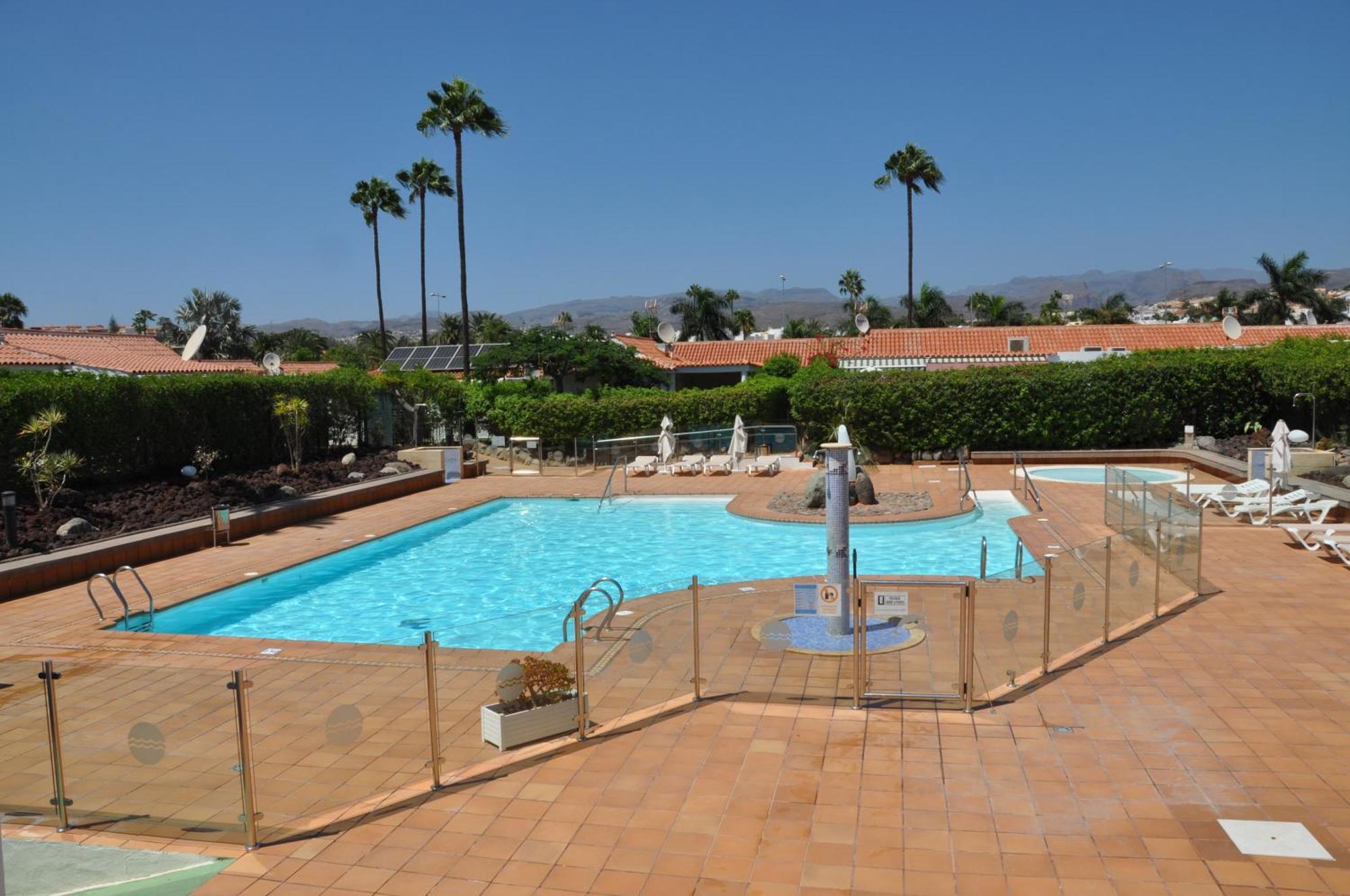 מספאלומס Serenity Garden מראה חיצוני תמונה