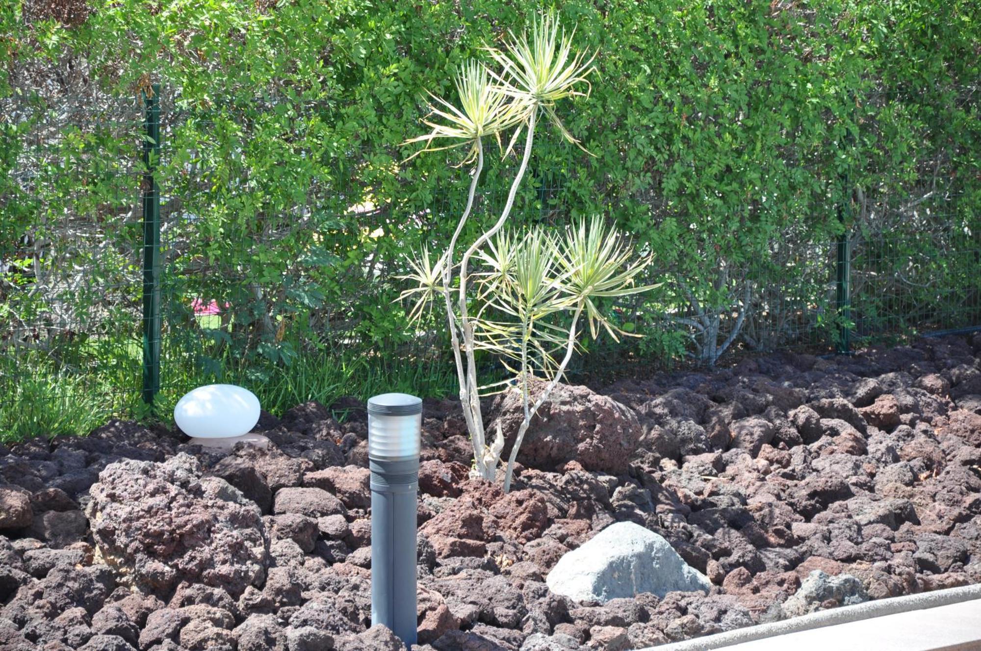 מספאלומס Serenity Garden מראה חיצוני תמונה